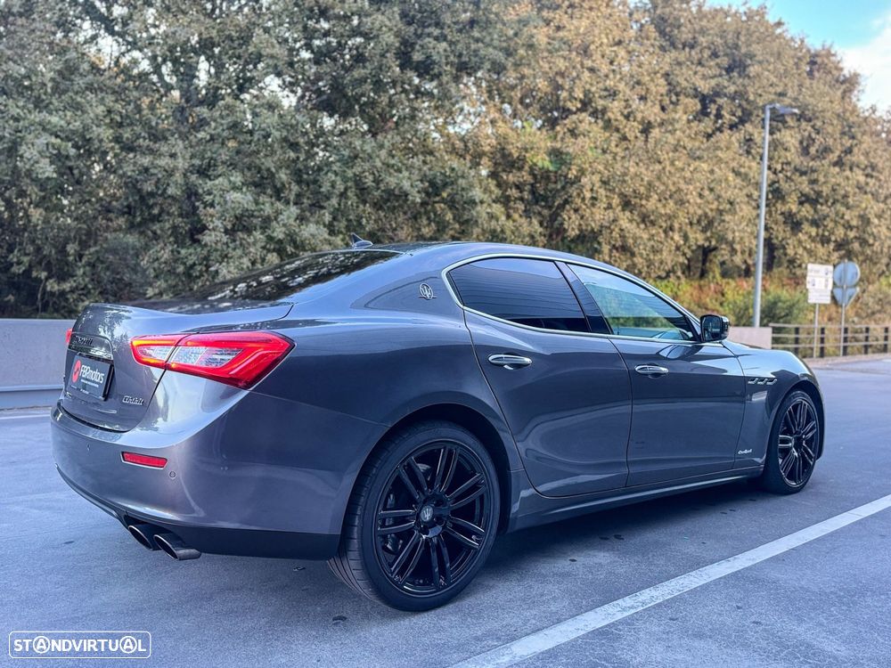 Maserati Ghibli Diesel GranSport - 11
