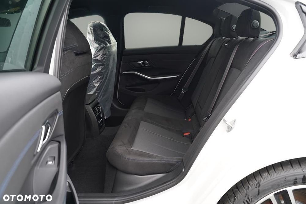 BMW Seria 3 320d mHEV M Sport sport - 8