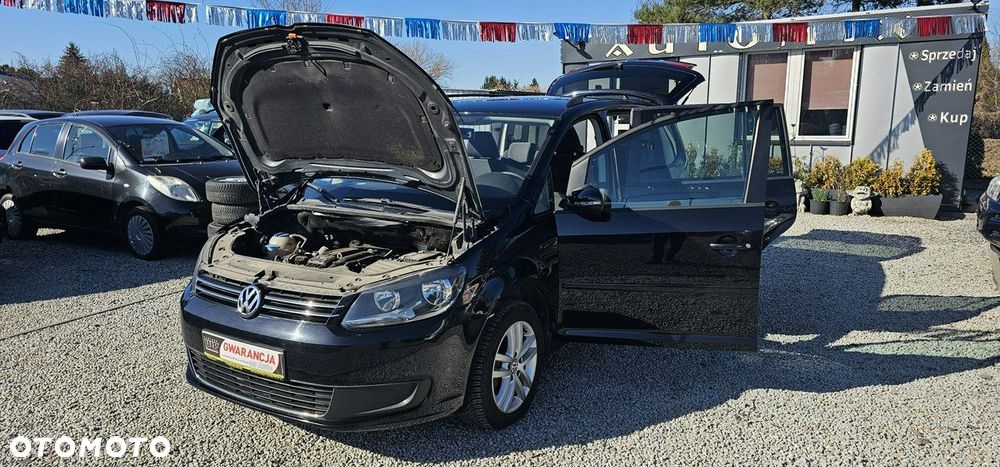 Volkswagen Touran - 19