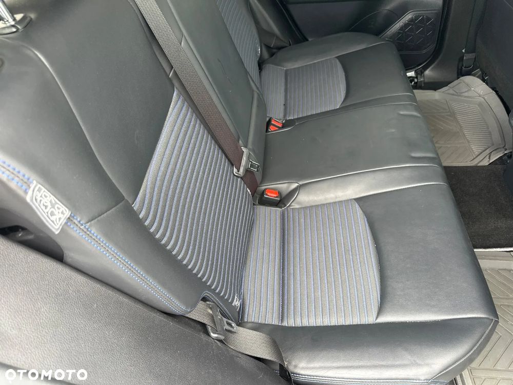 Toyota RAV4 Hybrid Selection 4x2 - 19