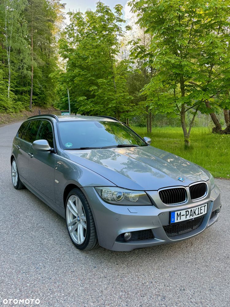 BMW Seria 3 320d xDrive DPF Edition Sport - 1
