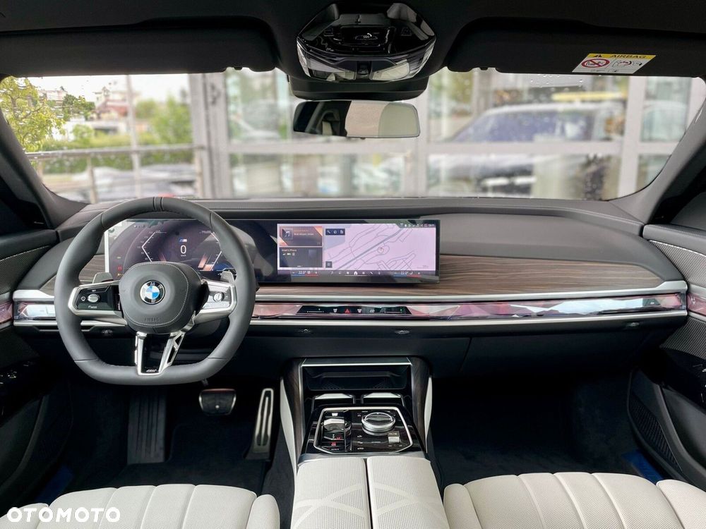 BMW Seria 7 - 19