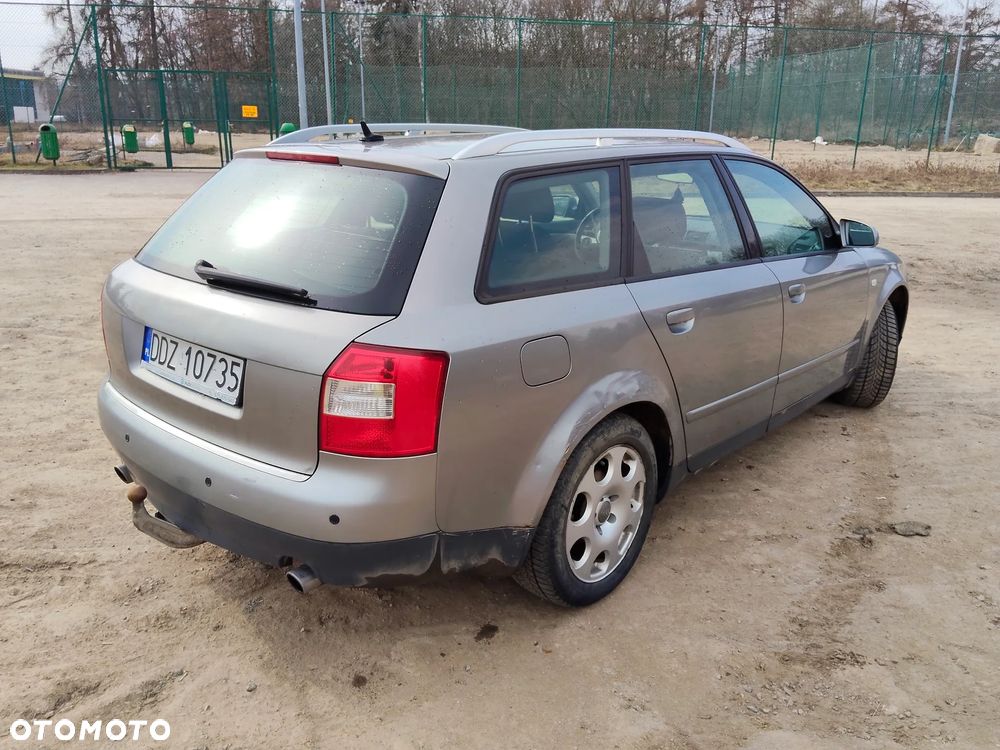Audi A4 Avant 1.8T Quattro - 4