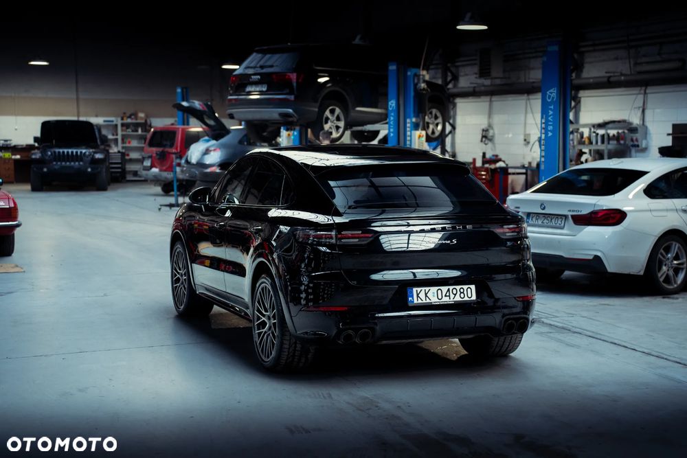 Porsche Cayenne S - 7