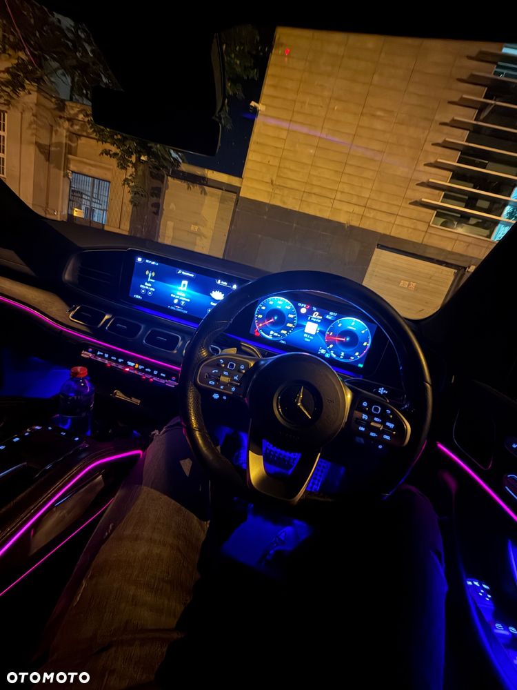 Mercedes-Benz GLE 350 d 4Matic 9G-TRONIC AMG Line - 33