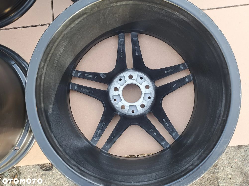 Oryg. Mercedes C-Klasa 205 A205 W205 AMG 19 8.5j 9.5j BiColour - 8