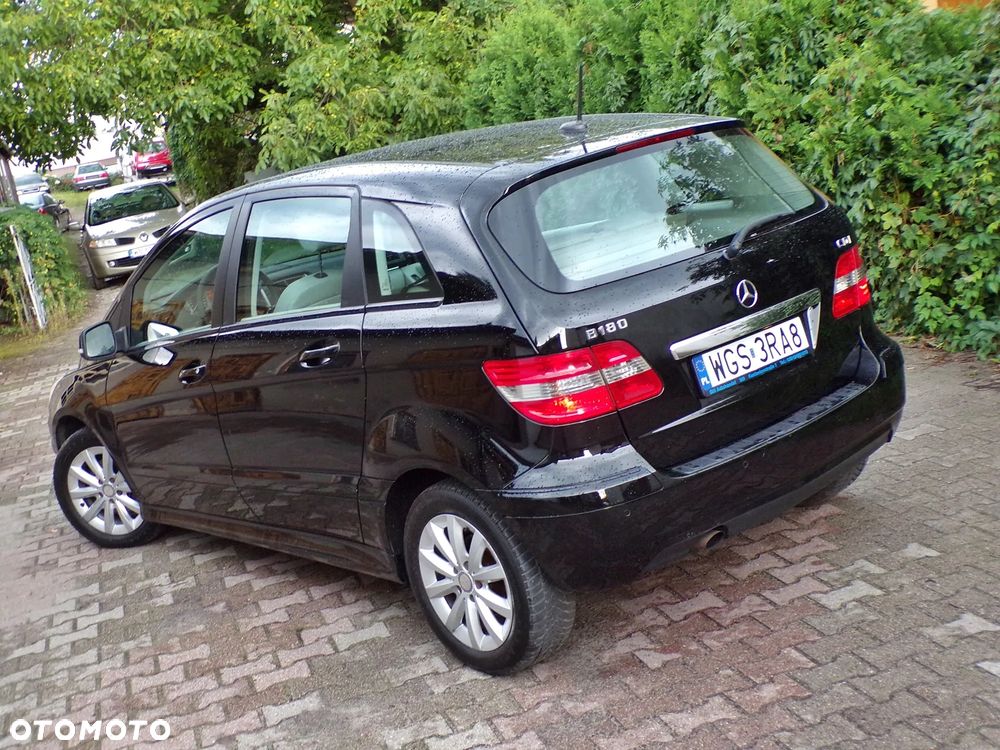 Mercedes-Benz Klasa B 180 CDI - 14