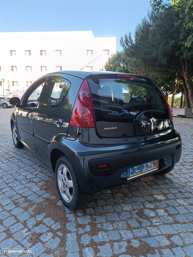 Peugeot 107 1.4 HDi Trendy - 5
