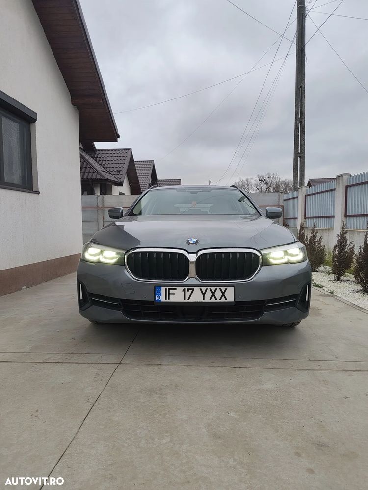 BMW Seria 5 520i Aut. Luxury Line - 1