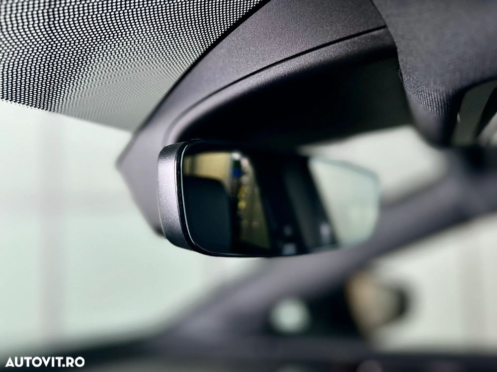 Audi Q4 50 quattro - 30