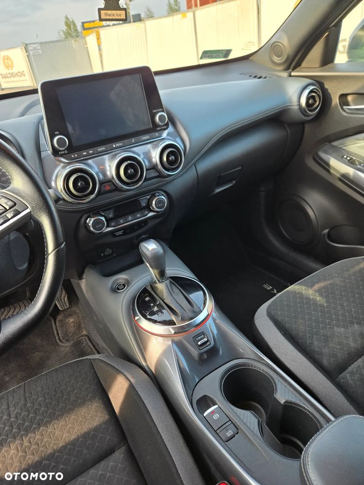Nissan Juke 1.0 DIG-T N-Connecta DCT - 9