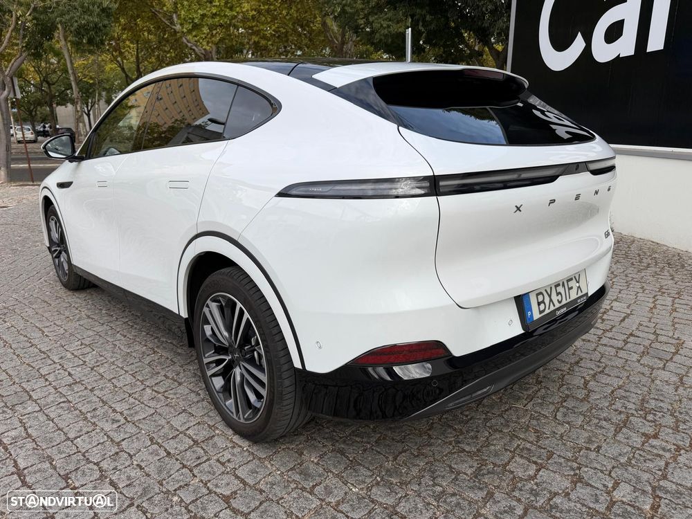 Xpeng G6 66 kWh Standard Range - 6
