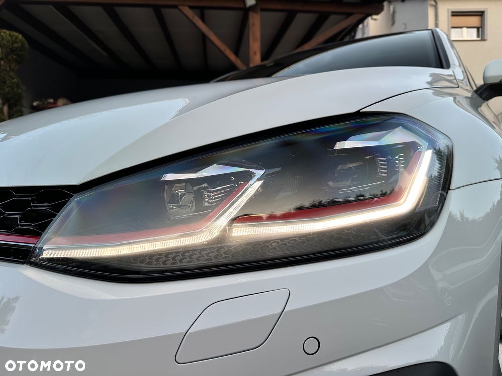 Volkswagen Golf 2.0 TSI BMT GTI Performance DSG - 34