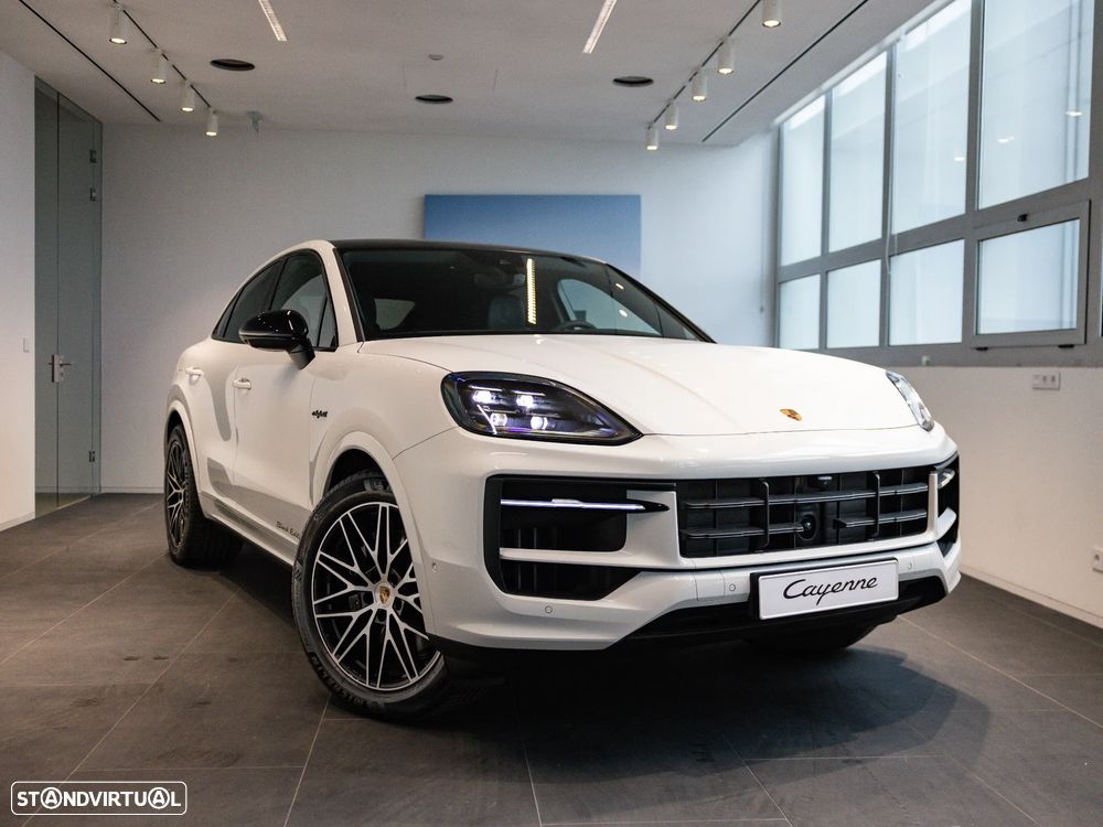 Porsche Cayenne Coupé E-Hybrid Black Edition - 4
