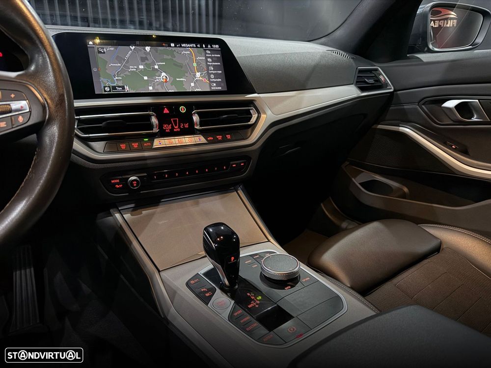 BMW 320 e Line Sport Auto - 18