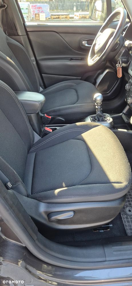 Jeep Renegade 1.0 GSE T3 Turbo Limited FWD S&S - 11
