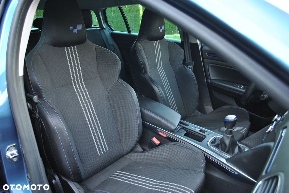 Renault Megane ENERGY TCe 130 GT LINE - 13
