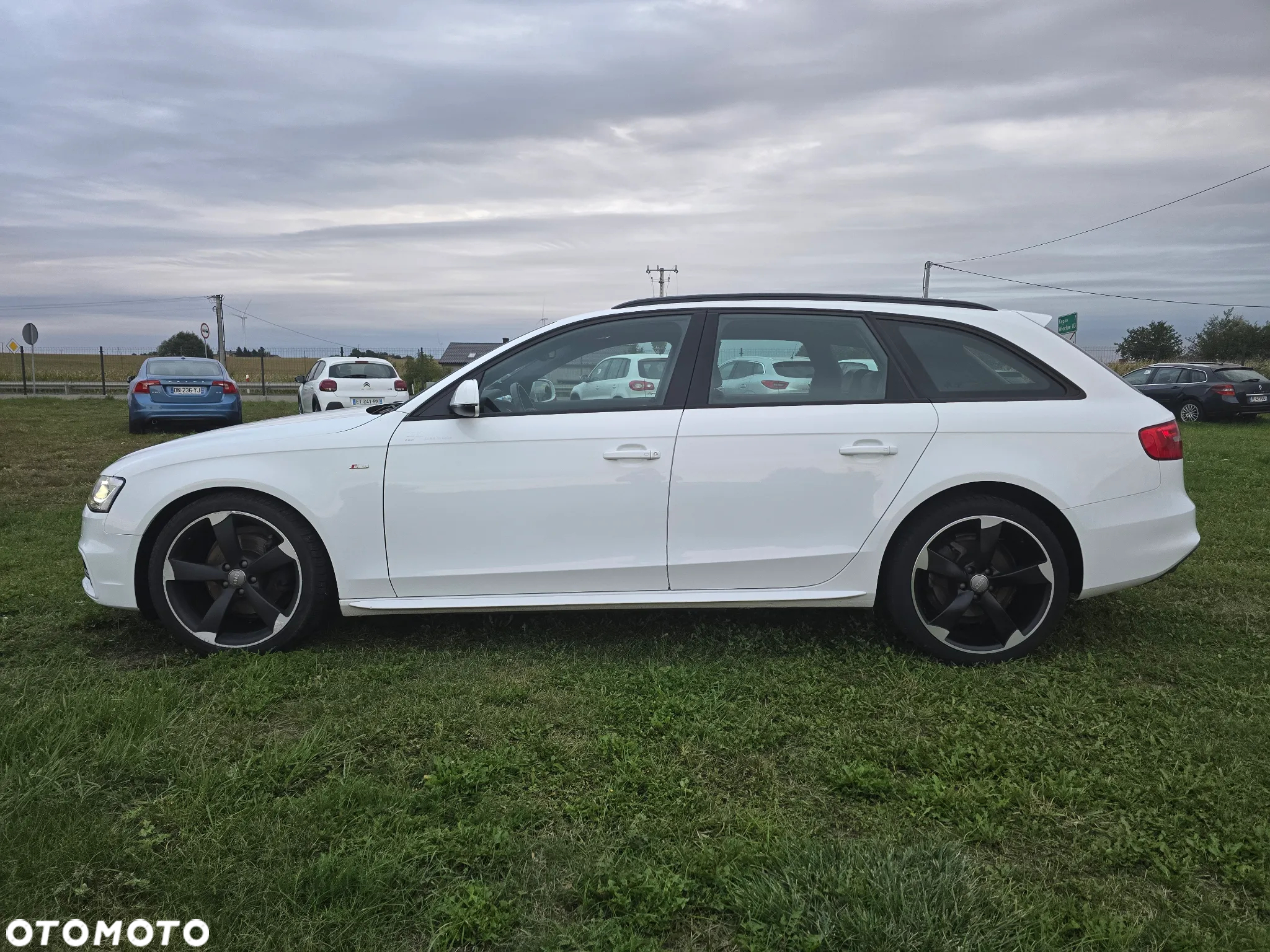 Audi A4 Avant 2.0 TDI DPF S line Sportpaket - 2