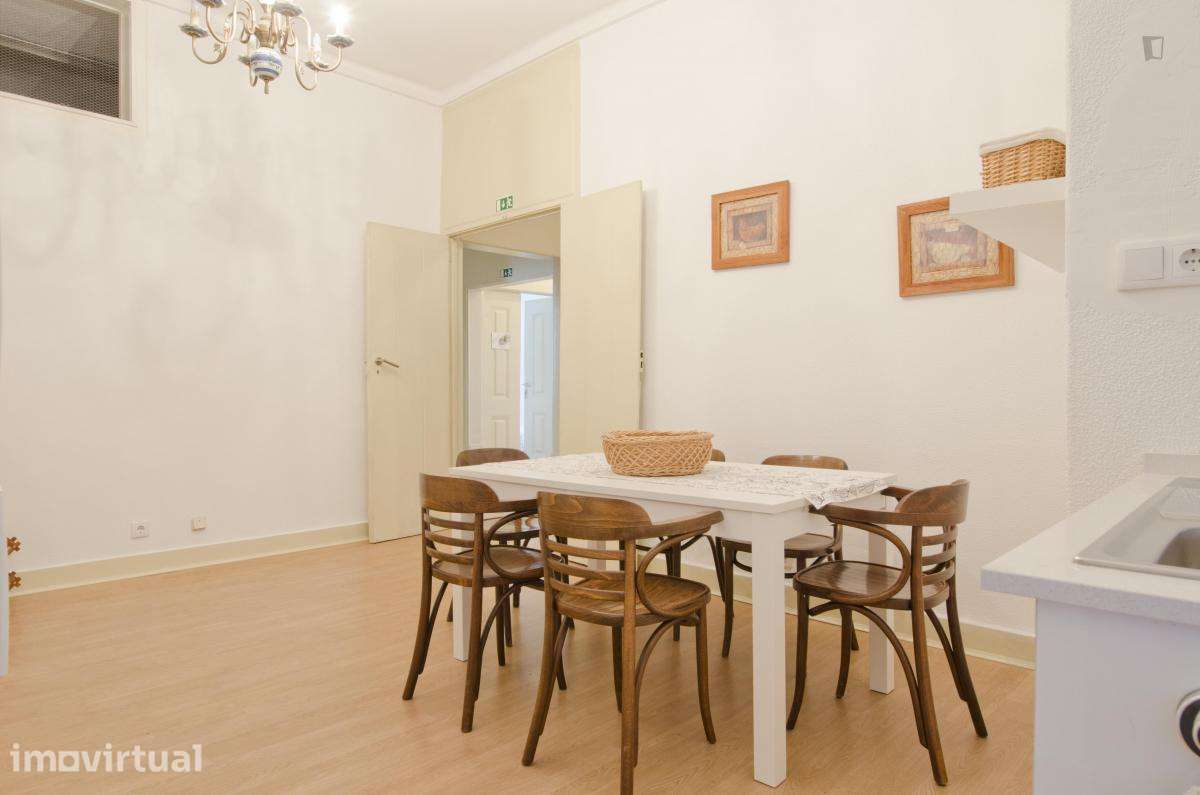 Quarto - localizado em Baixa Lisbon - Grande imagem: 5/18