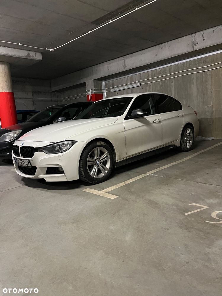 BMW Seria 3 318d Sport Line - 2