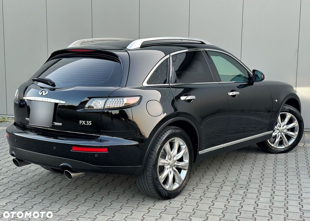 Infiniti FX - 5