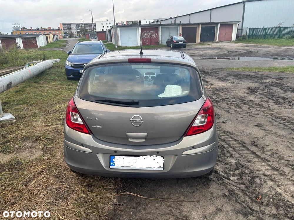 Opel Corsa - 3