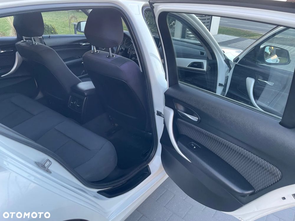 BMW Seria 1 118d Urban Line - 13