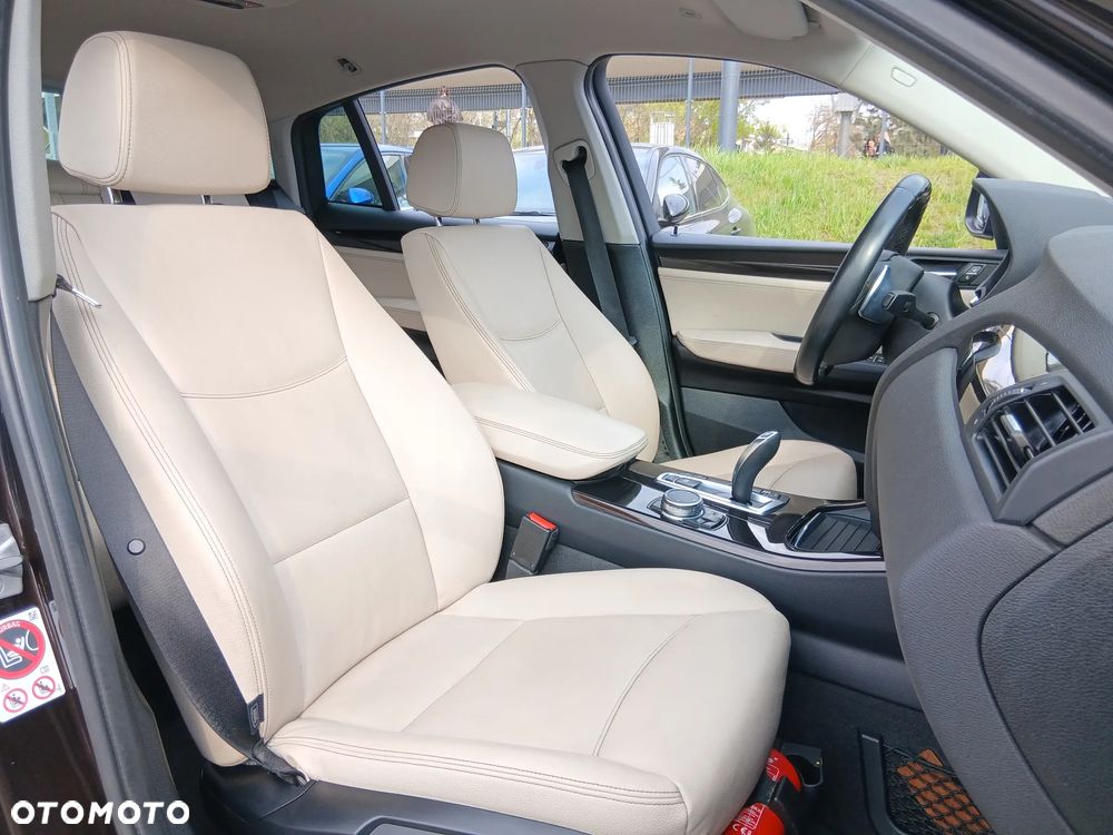 BMW X4 xDrive20d xLine - 22