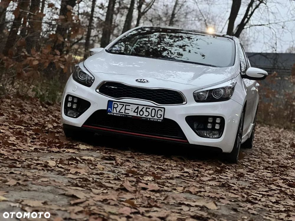 Kia Ceed Cee'd 1.6 T-GDI GT - 1