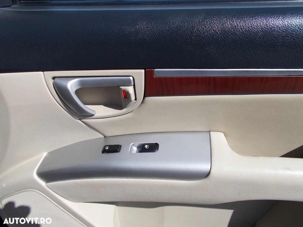 Hyundai Santa Fe - 11