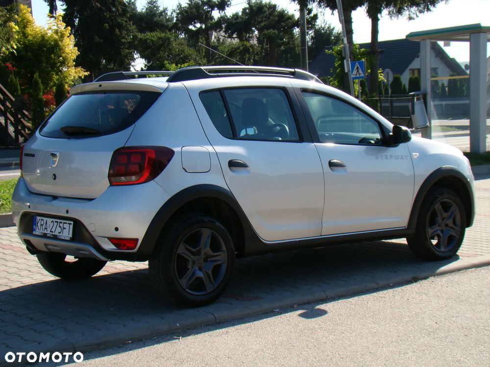 Dacia Sandero Stepway 0.9 TCe Laureate S&S - 6