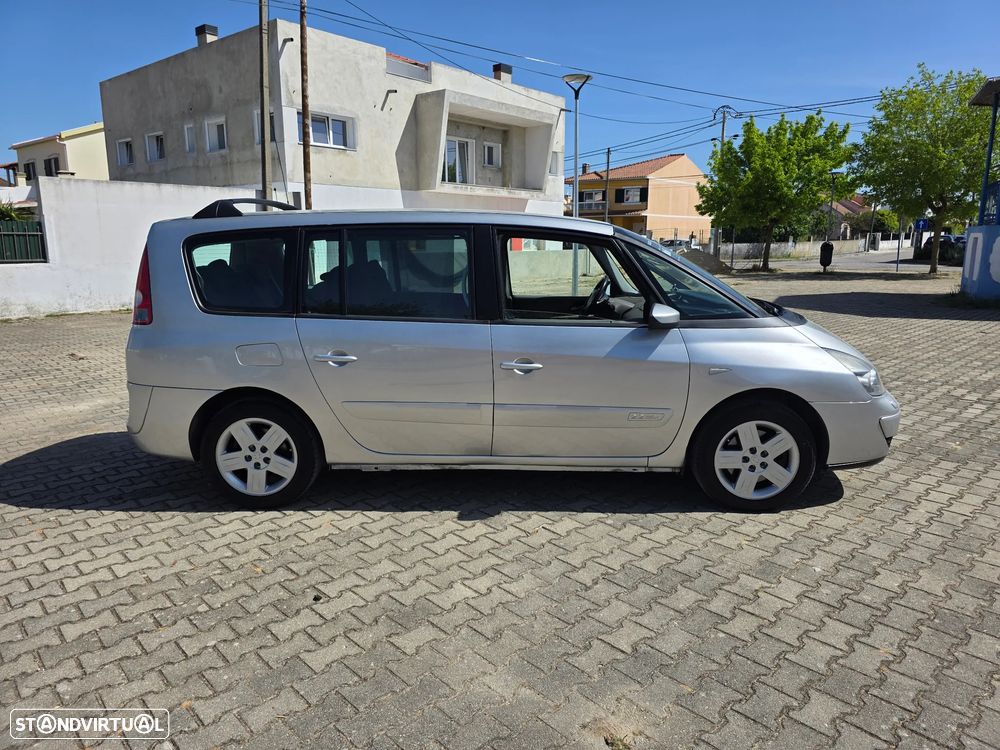 Renault Espace 2.2 dCi Dynamique 5L - 35