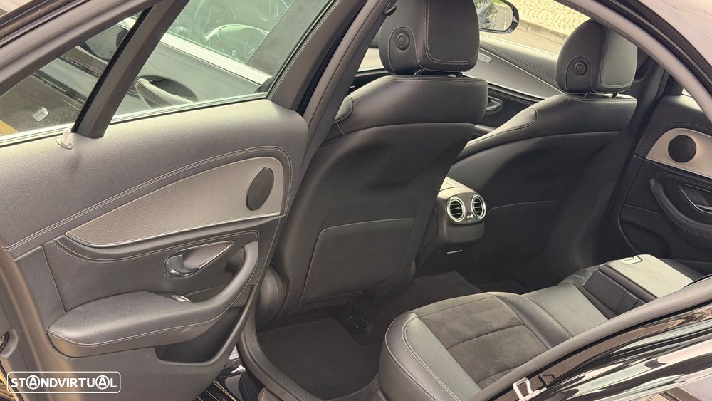 Mercedes-Benz E 220 d AMG Line - 14