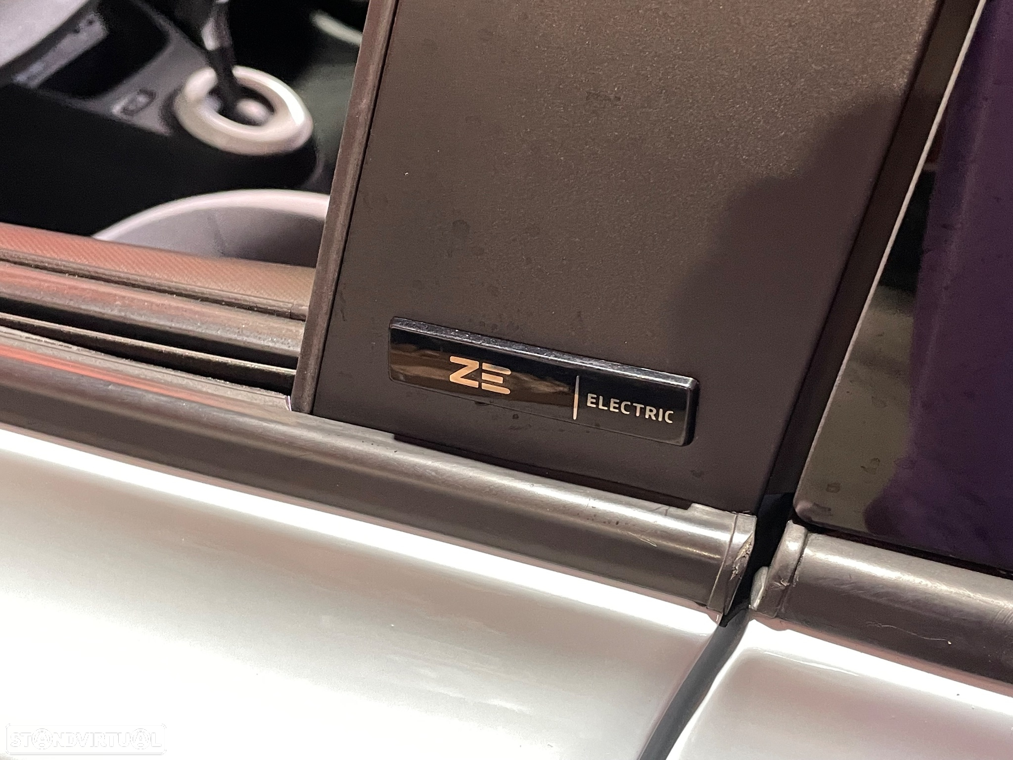 Renault Twingo E-Tech. 22 Techno - 17