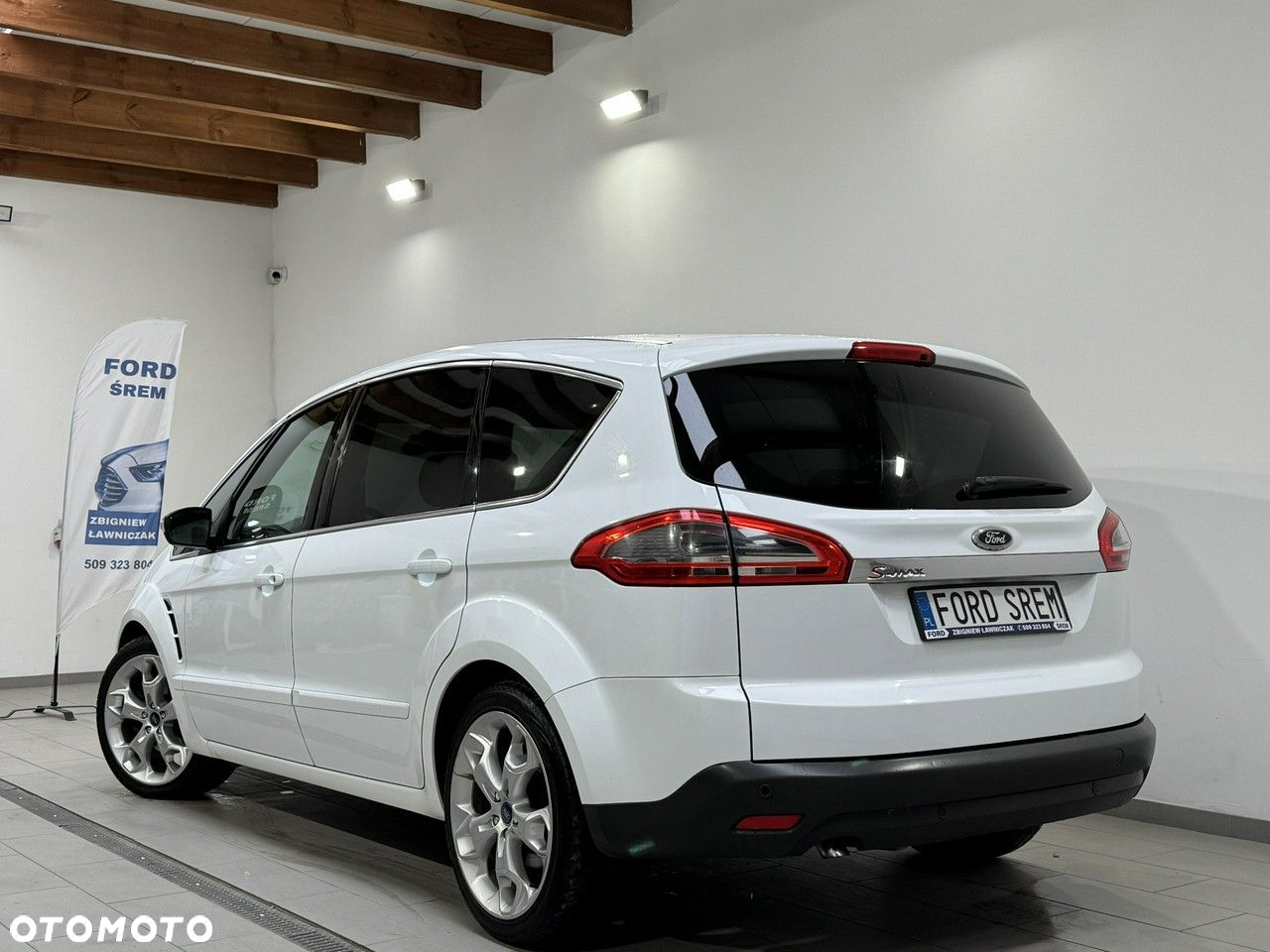 Ford S-Max 2.0 TDCi DPF Titanium - 15