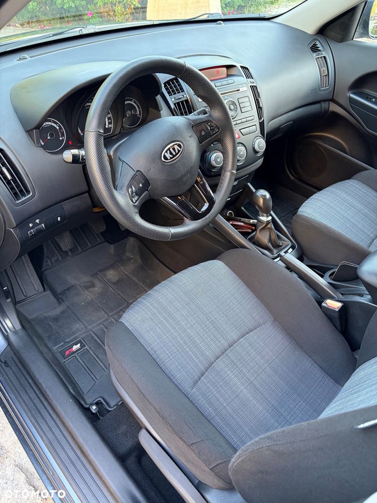 Kia Ceed 1.6 Comfort - 9