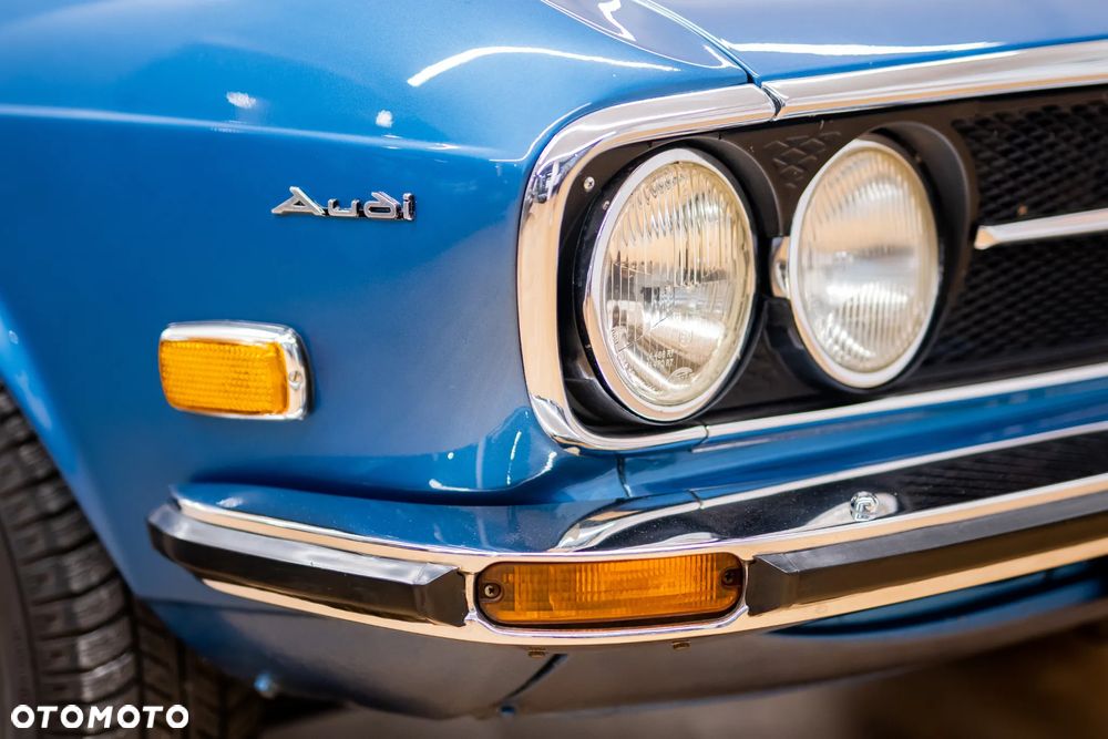 Audi 100 - 9