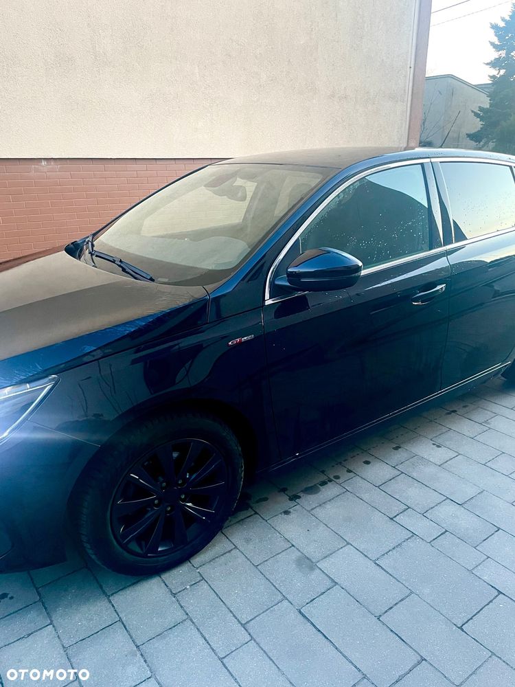 Peugeot 308 PureTech 130 GPF EAT8 Stop & Start Allure Business-Paket - 2