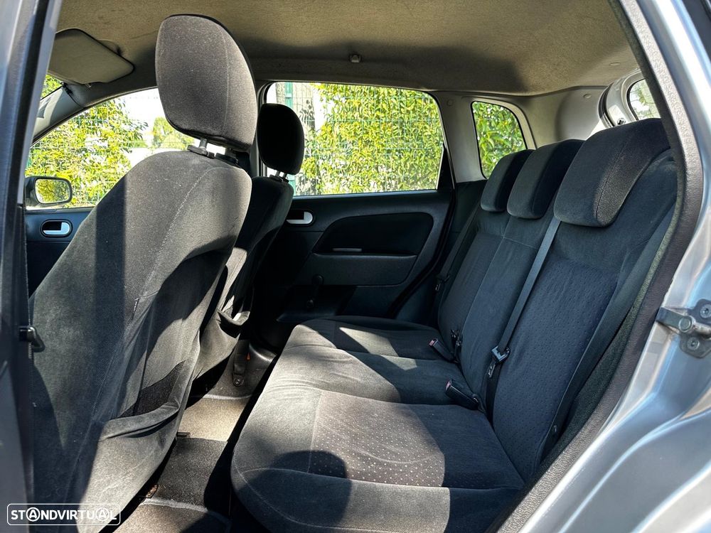 Ford Fiesta 1.4 TDCi Ghia - 7