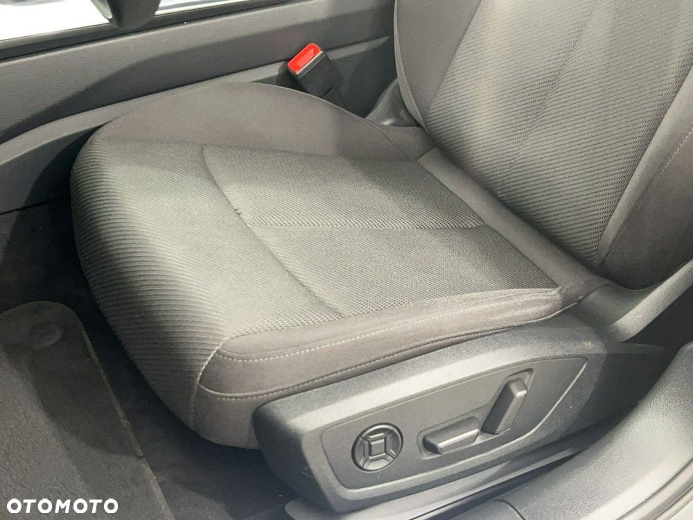 Audi A6 Limousine 40 TDI mHEV S tronic - 17