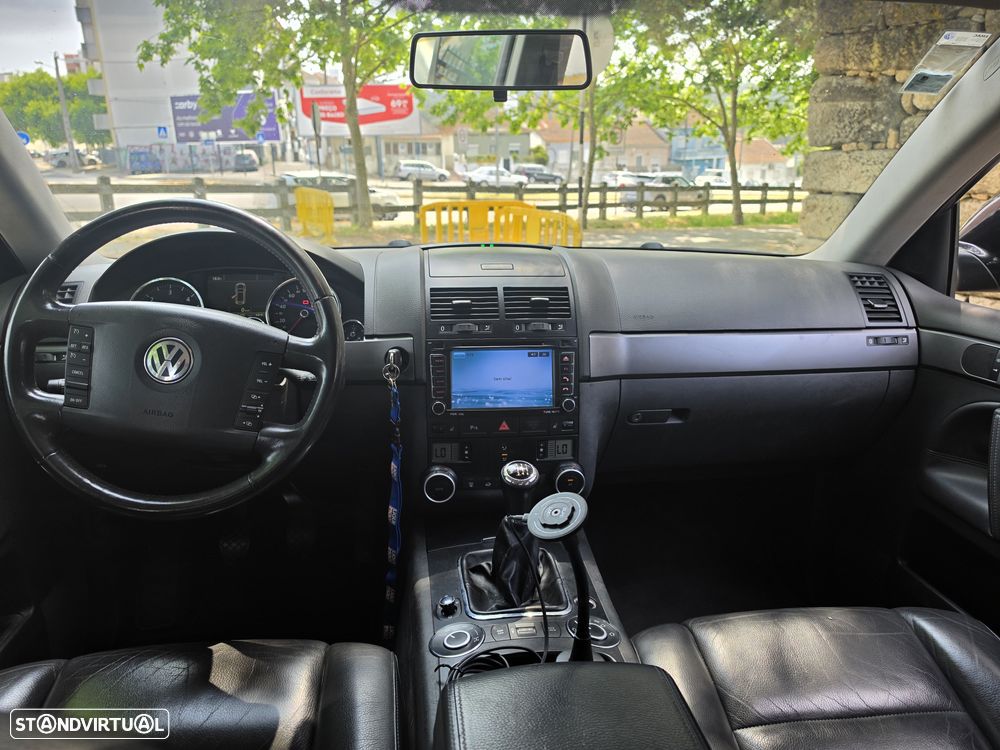 VW Touareg 3.0 TDI V6 - 34