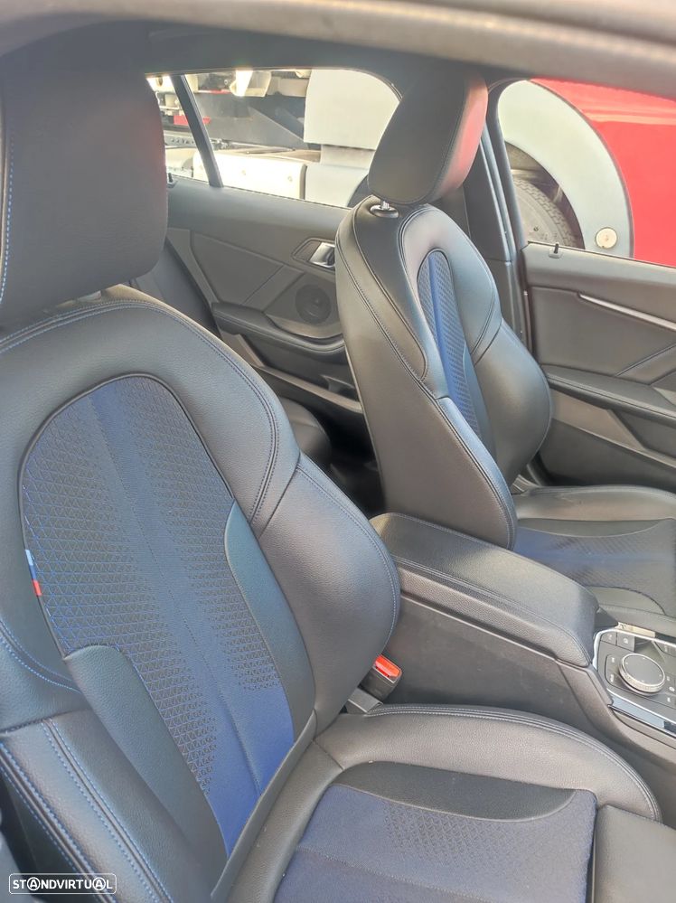 BMW 116 d Pack Desportivo M - 7