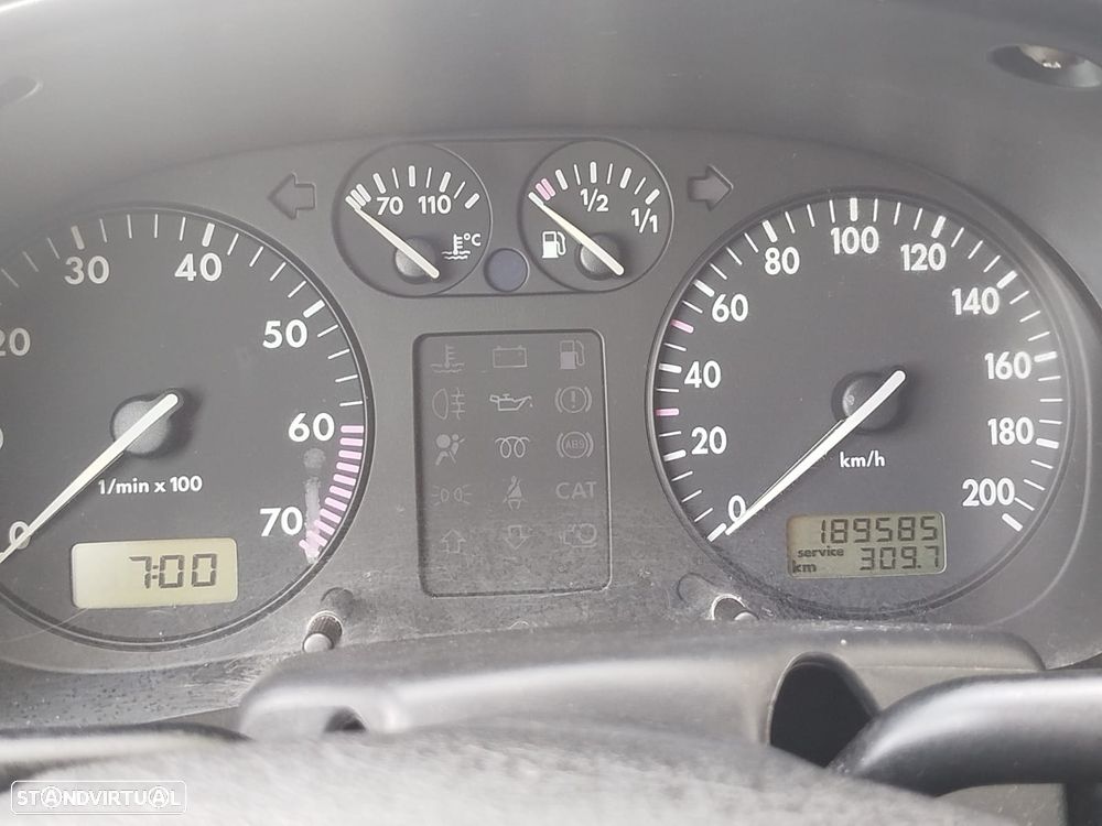 VW Polo 1.0 Fox DA - 18