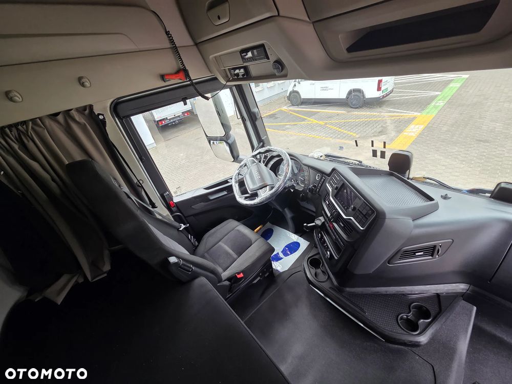 Iveco S-Way AS440S49T/P - 5