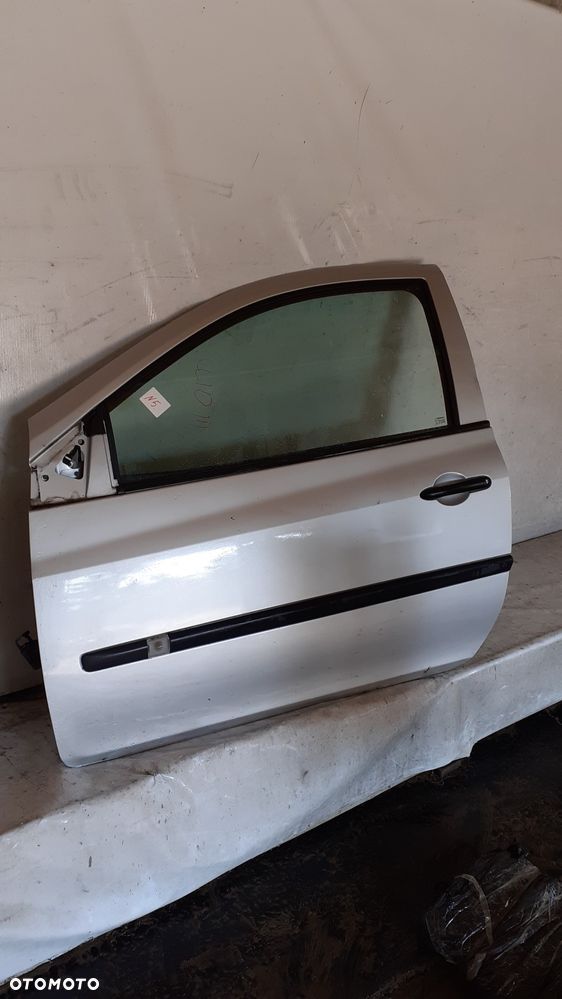 + DRZWI PRZÓD PRZEDNIE LEWE DO RENAULT CLIO 3 III 3D 3 DRZWI TED69 SREBRNE - 3