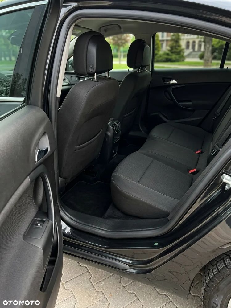 Opel Insignia - 7