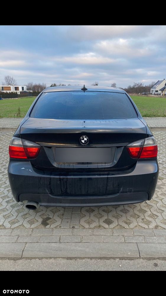 BMW Seria 3 318d - 4