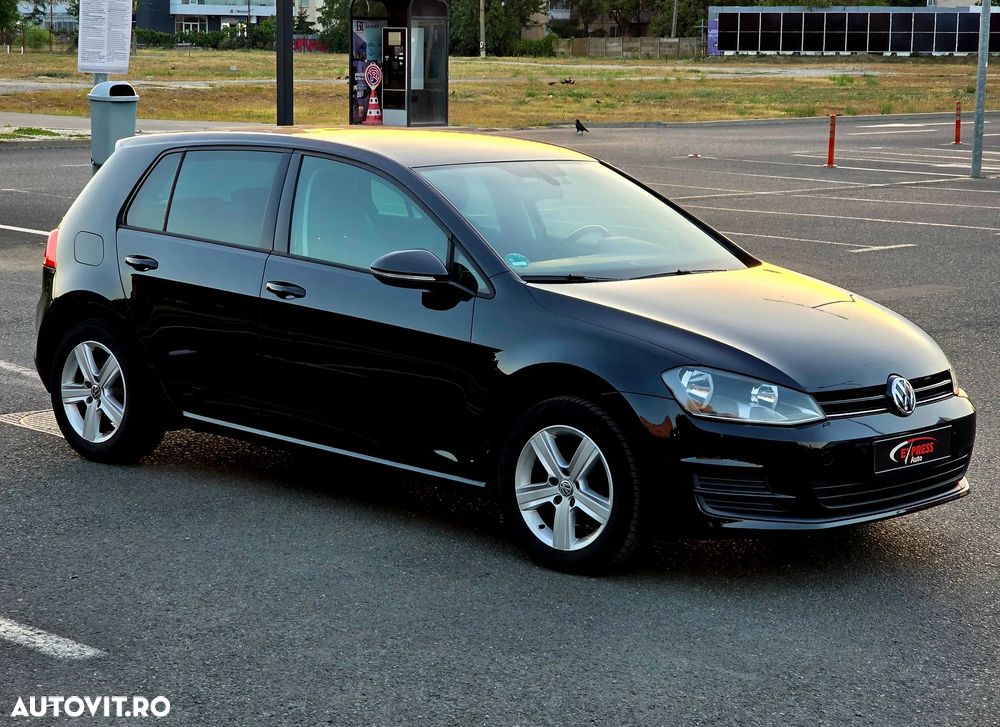 Volkswagen Golf 1.2 TSI BlueMotion Technology Comfortline - 1