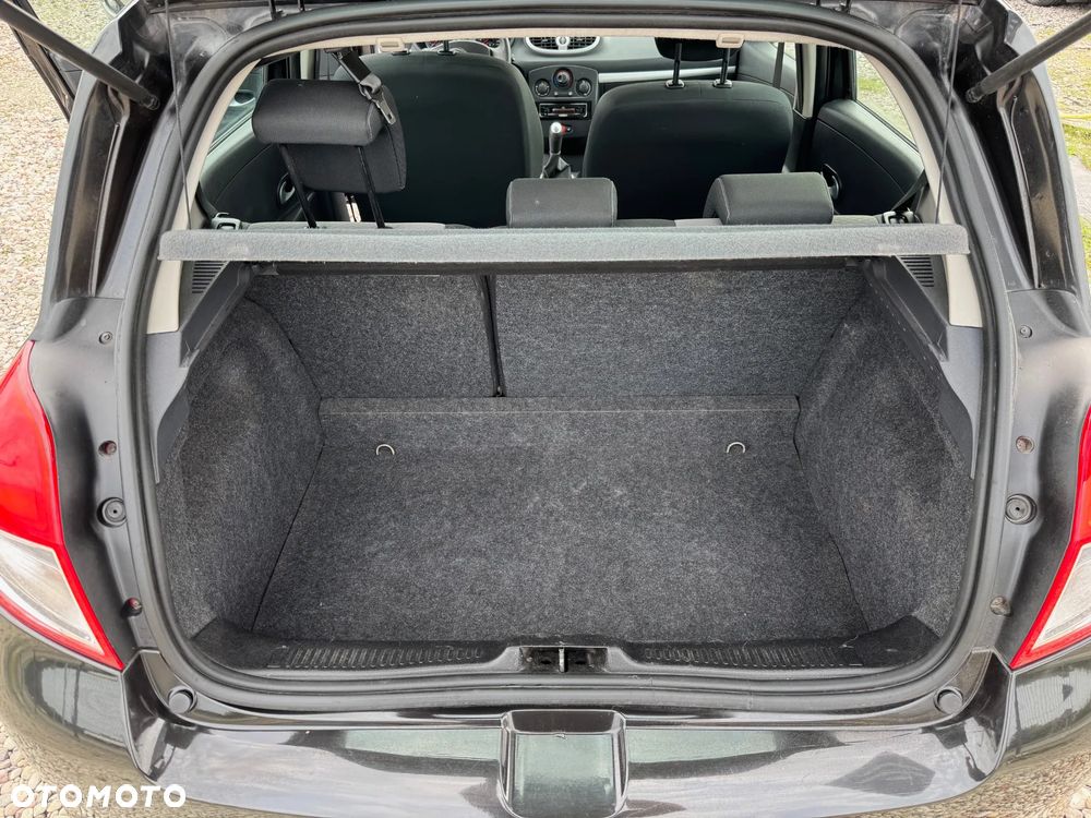 Renault Clio 1.2 16V 75 Dynamique - 9