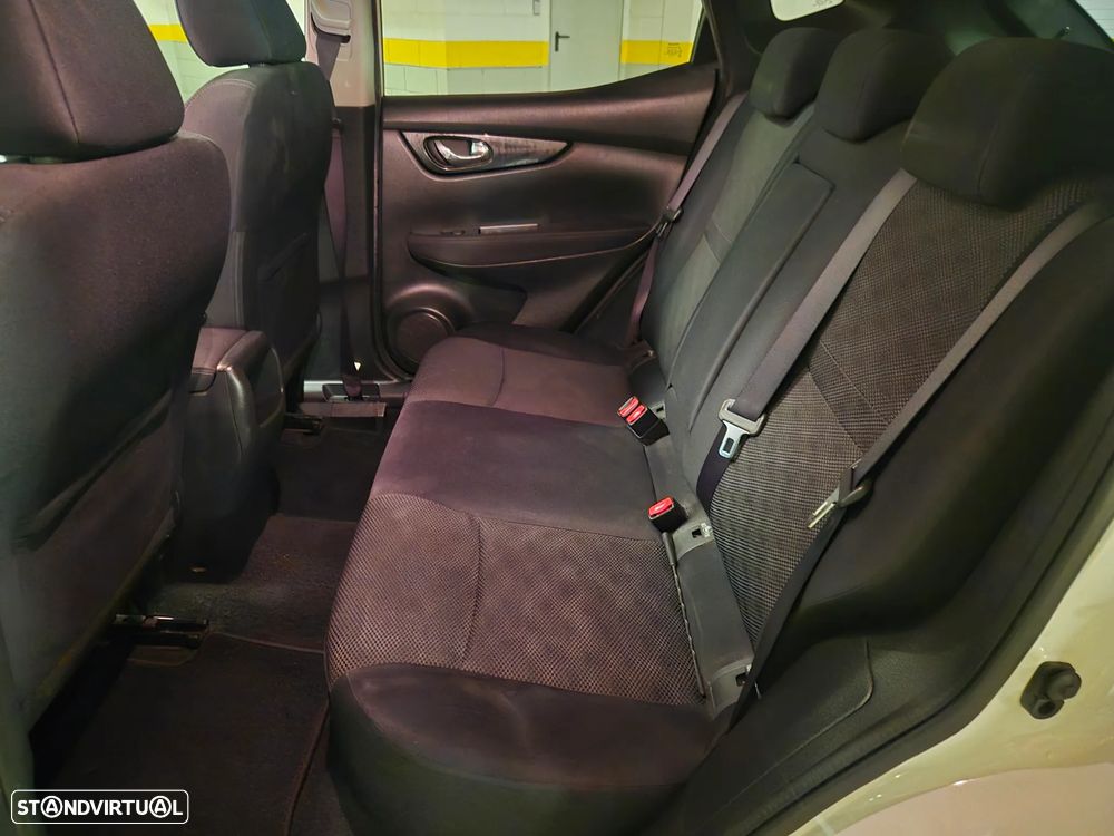 Nissan Qashqai 1.5 dCi 360 - 31